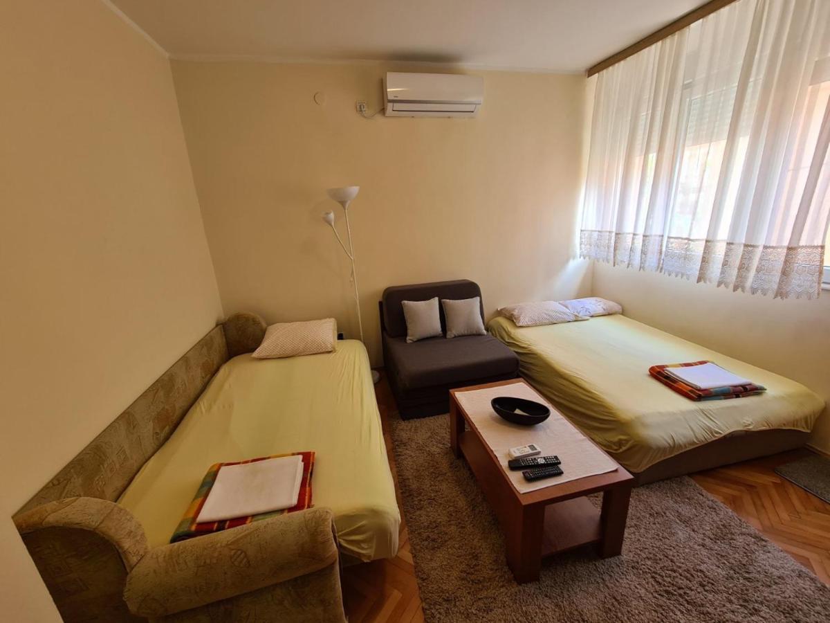 City Centar Apartment Tivat Dış mekan fotoğraf