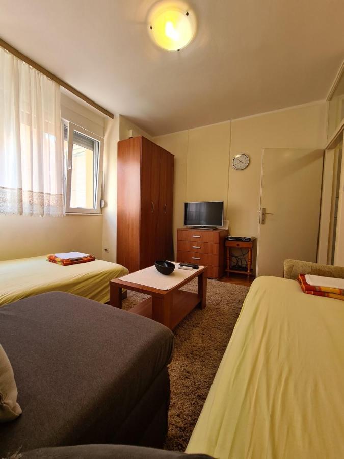 City Centar Apartment Tivat Dış mekan fotoğraf